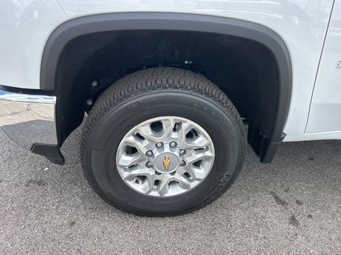 New 2026 Chevrolet Silverado 2500 LTZ image 10