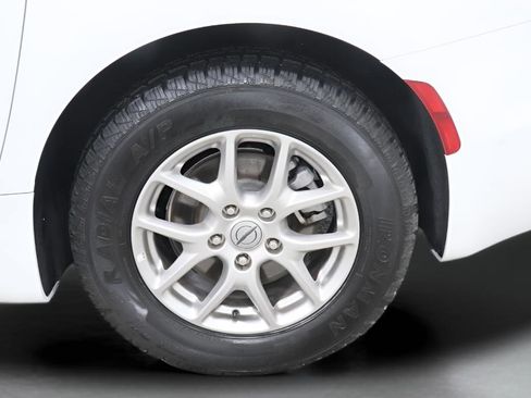 Used 2025 Chrysler Pacifica Select FWD image 31