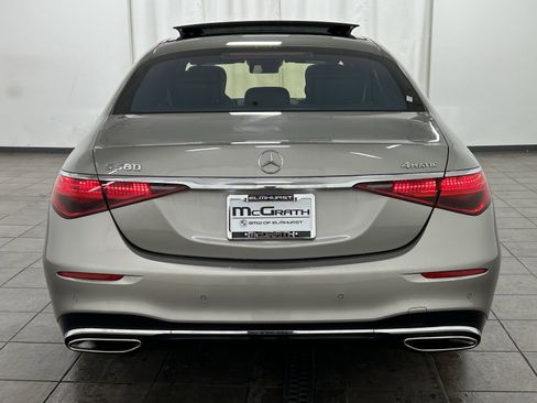 Used 2022 Mercedes-Benz S 580 4MATIC Sedan image 4