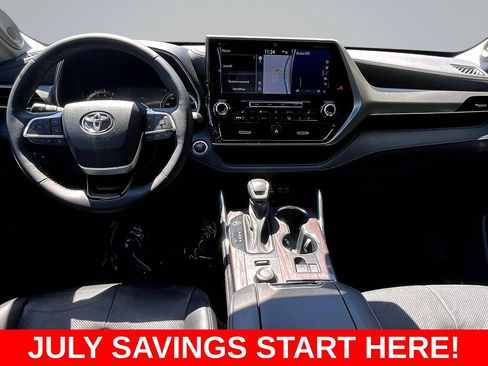 Used 2022 Toyota Highlander Platinum AWD/4WD image 7