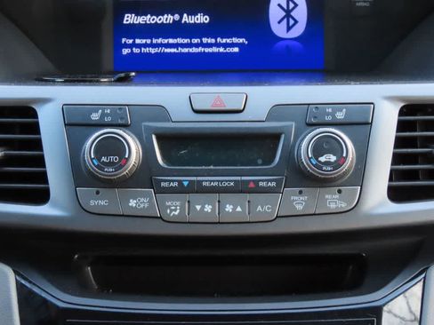 Used 2011 Honda Odyssey EX-L image 23