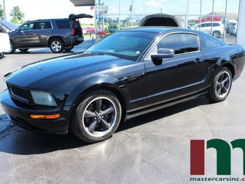 Used 2008 Ford Mustang GT Premium RWD image 1