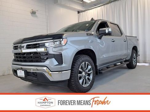 Used 2025 Chevrolet Silverado 1500 LT AWD/4WD image 1