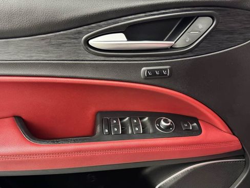 Used 2021 Alfa Romeo Stelvio Sprint w/ Nero Edizione RWD image 12