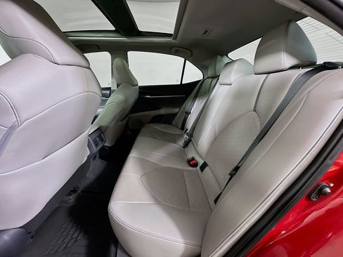 Used 2022 Toyota Camry XSE w/ Navigation Package FWD image 17