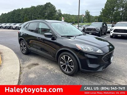 Used 2021 Ford Escape SE w/ SE Sport Appearance Package