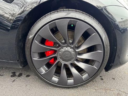 Used 2023 Tesla Model 3 Performance image 30