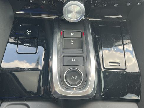 Used 2025 Acura MDX SH-AWD w/ Advance Package image 26