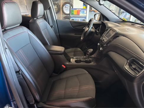 Used 2022 Chevrolet Equinox RS AWD/4WD image 42