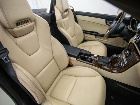 Used 2013 Mercedes-Benz SLK 250 SLK250 image 21