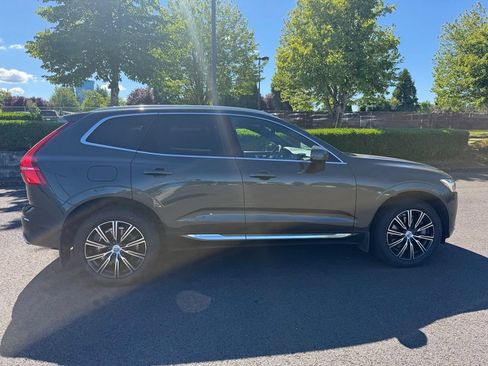 Used 2018 Volvo XC60 T5 Inscription w/ Luxury Seat Package AWD/4WD image 8