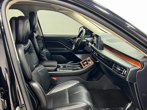 Used 2020 Lincoln Aviator Reserve w/ Equipment Group 201A AWD/4WD image 36