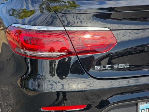 Used 2020 Mercedes-Benz GLC 300 4MATIC Coupe image 33