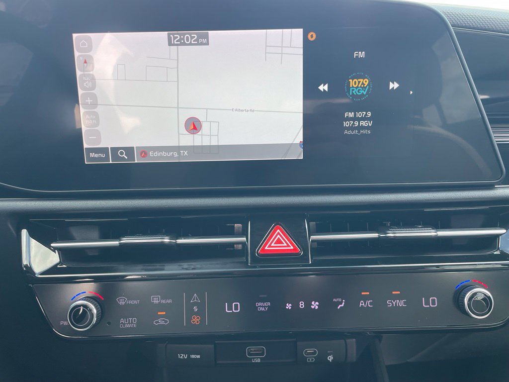 Used 2023 Kia Niro EX Touring FWD image 16