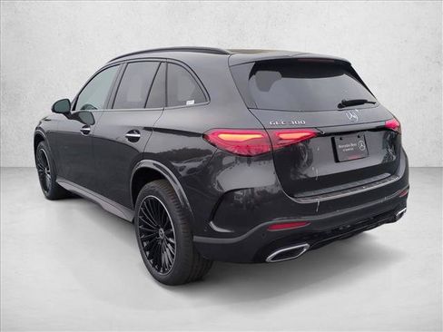 New 2026 Mercedes-Benz GLC 300 image 9