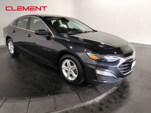 Used 2023 Chevrolet Malibu LT w/ Driver Confidence Package image 4