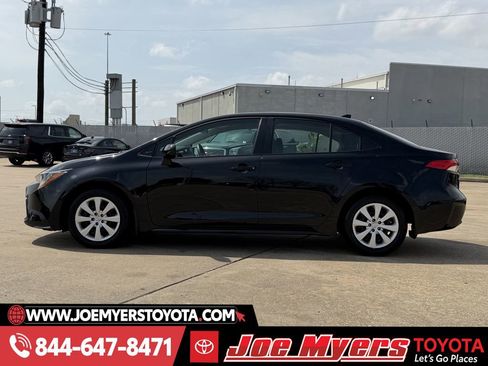 Certified 2026 Toyota Corolla LE image 6