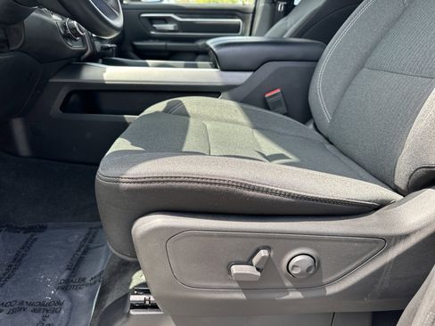 Used 2023 RAM 1500 Big Horn image 11