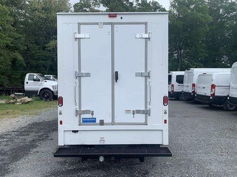 New 2025 Ford E-350 and Econoline 350 Super Duty w/ Power Equipment Group image 5