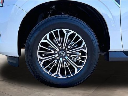 New 2026 Nissan Armada SL w/ Captain's Chari Seat Package AWD/4WD image 13