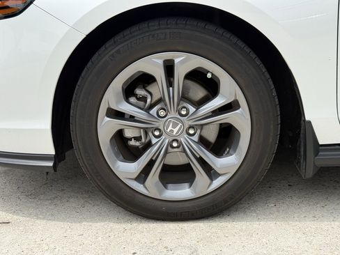 Used 2024 Honda Accord EX image 13