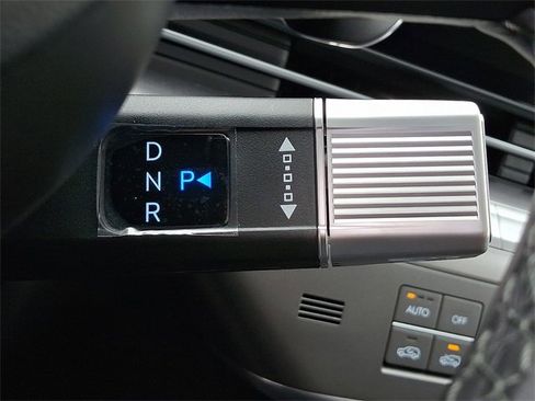 New 2026 Hyundai Kona Limited image 8