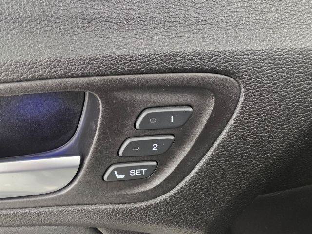 Used 2015 Acura TLX w/ Technology Package FWD image 34