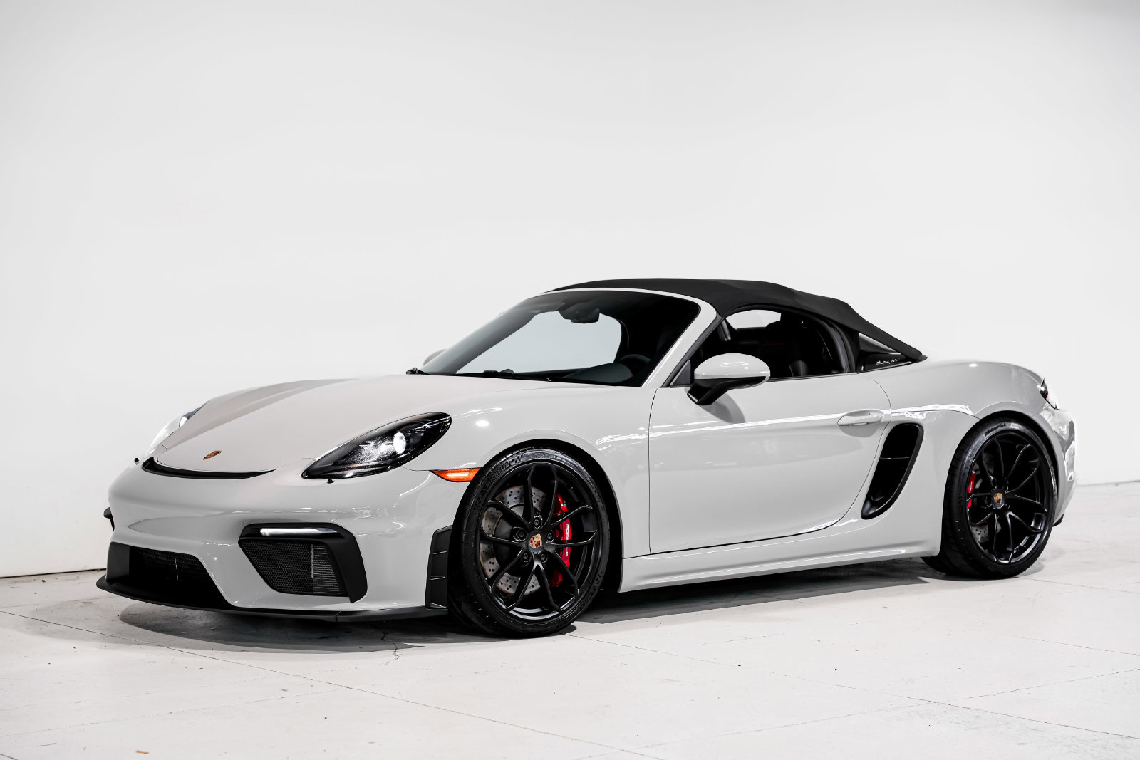 Used 2022 Porsche 718 Boxster Spyder RWD image 6