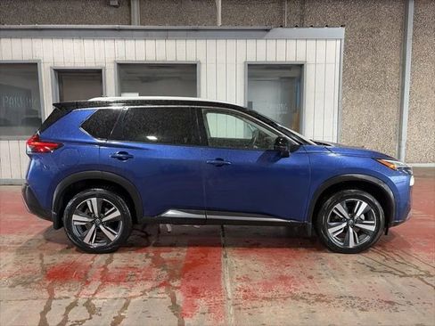 Used 2021 Nissan Rogue SL w/ Premium Package image 5