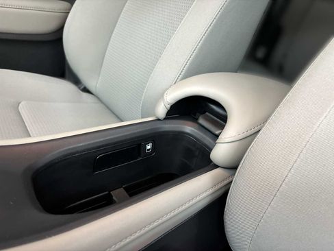 Used 2021 Honda HR-V EX image 22