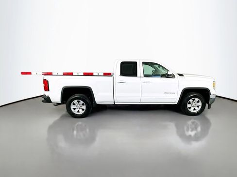 Used 2015 GMC Sierra 1500 SLE w/ SLE Value Package AWD/4WD image 8