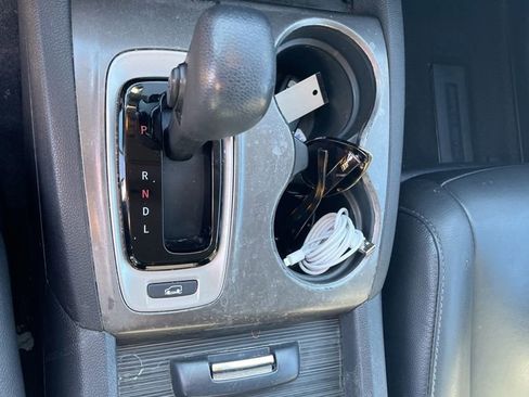 Used 2017 Honda Pilot EX-L image 12