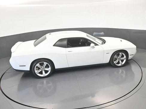 Used 2018 Dodge Challenger R/T image 47