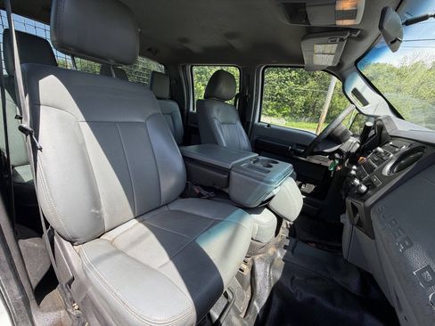 Used 2011 Ford F350 XL w/ PWR Equipment Group AWD/4WD image 25