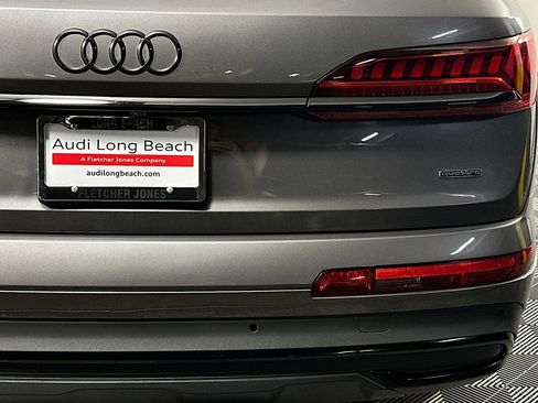 Used 2023 Audi Q7 Premium Plus w/ Premium Plus Package image 17