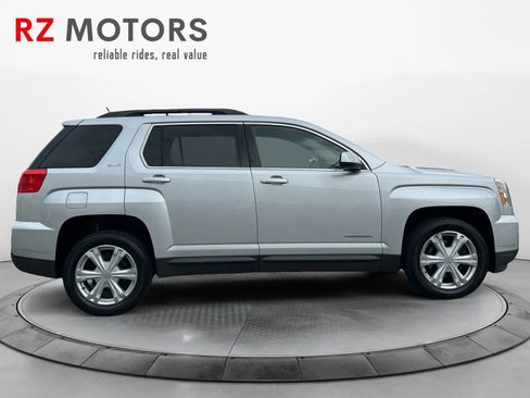 Used 2017 GMC Terrain SLE image 6