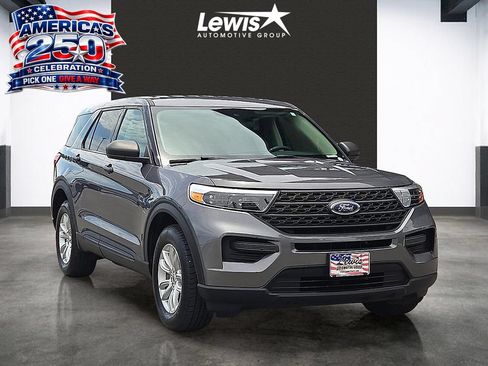 Used 2021 Ford Explorer 4WD w/ Class III Trailer Tow Package image 6