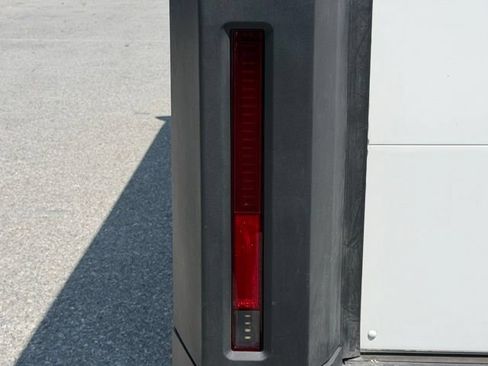 Used 2024 Chevrolet Brightdrop 600 w/ Commercial Equipment Package AWD/4WD image 19