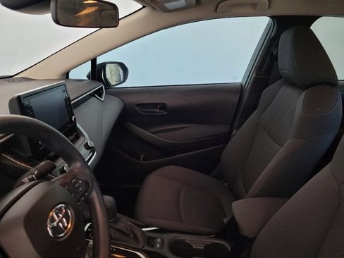 Used 2022 Toyota Corolla LE FWD image 17