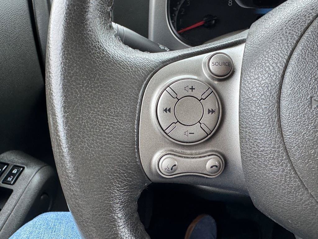 Used 2012 Nissan Cube 1.8 S w/ Interior Designer Pkg FWD image 12