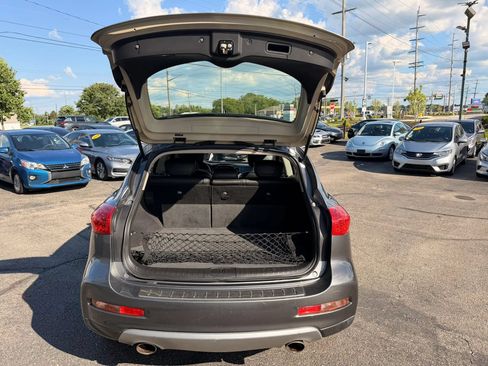 Used 2016 INFINITI QX50 AWD w/ Premium Package image 30