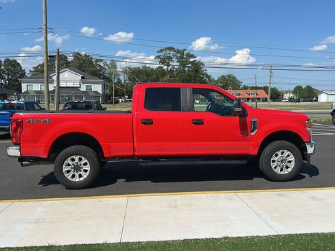 Used 2022 Ford F250 XL w/ STX Appearance Package AWD/4WD image 4