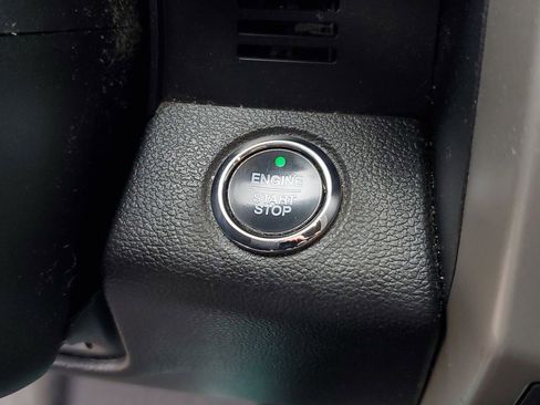 Used 2020 Ford F150 Lariat w/ Equipment Group 502A Luxury AWD/4WD image 25