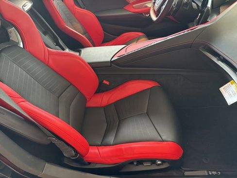 New 2025 Chevrolet Corvette Stingray Preferred Cpe w/ 2LT image 28