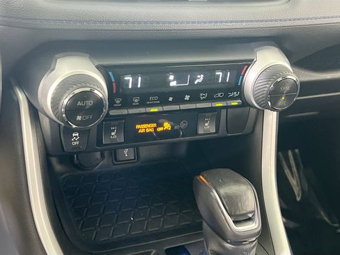 Used 2021 Toyota RAV4 XSE image 15