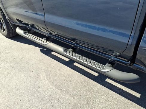 Used 2020 Chevrolet Silverado 1500 Custom Trail Boss w/ Custom Convenience Package image 16