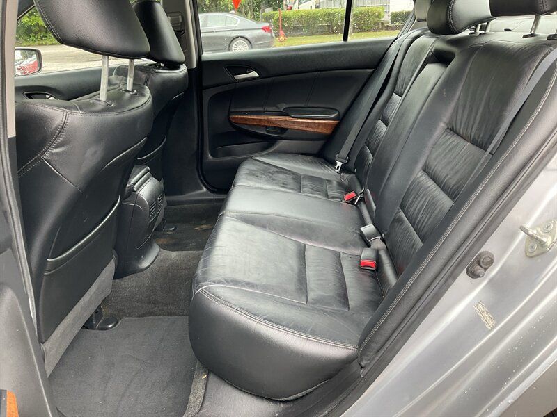 Used 2011 Honda Accord EX-L image 13