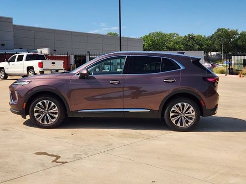 Used 2024 Buick Envision Preferred AWD/4WD image 4