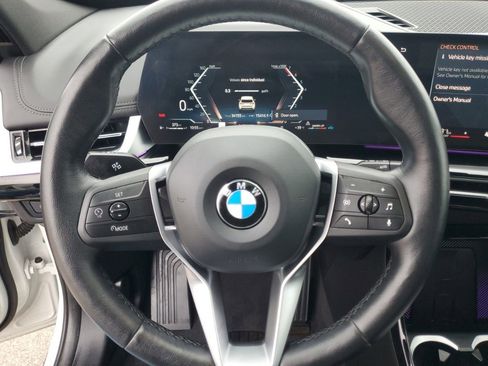 Used 2025 BMW X1 xDrive28i image 14
