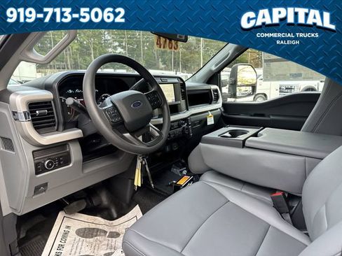 New 2026 Ford F350 XL w/ XL Chrome Package image 20